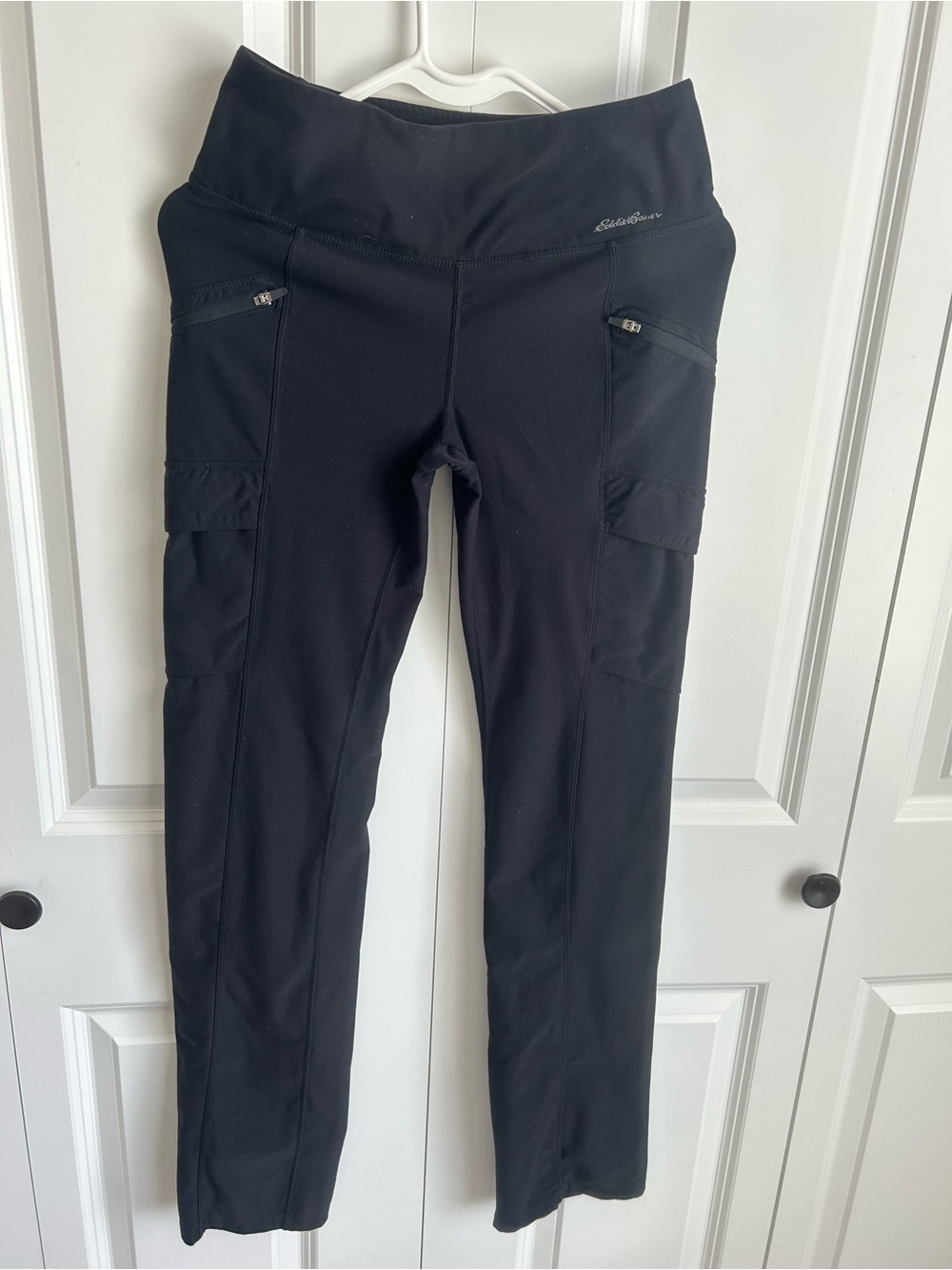 Eddie Bauer Black Women's Performance Straight Leg Leggings